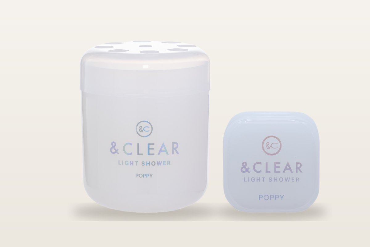 & CLEAR 白色絨毯:果凍杯與冷氣孔